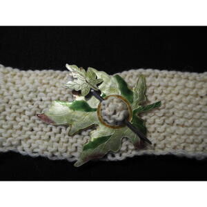 Vintage Enamel Maple Leaf Shawl Pin, Nature Inspired Sweater or Scarf Accessory
